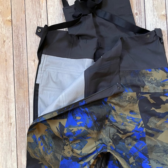 The North Face Men’s Summit Verbier Futurelight Bib Pants - Picture 13 of 16